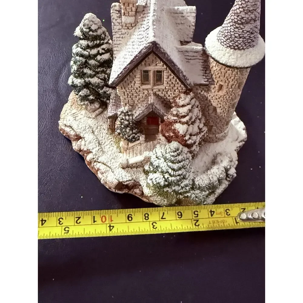 Lilliput Lane Highland Lodge Handmade Painted House Figurine Boxed 1992